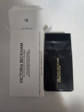 Victoria Beckham The Foundation Drops - Shade 6 Light Medium